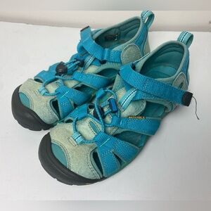 Keen Newport H2 Turquoise Blue Sandals size 2